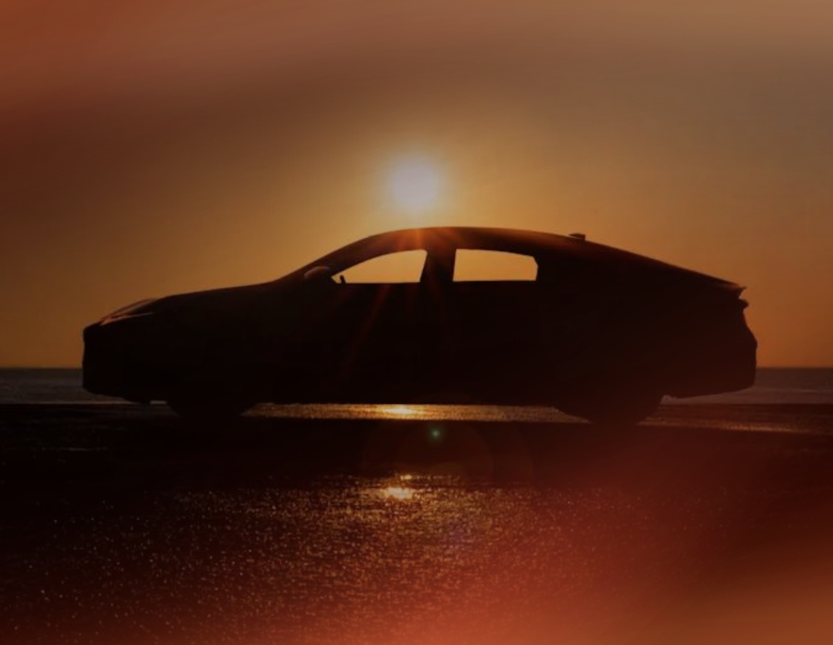 ▲新一代LEXUS ES首度釋出預告，將推出第8代大改款。（圖／翻攝自LEXUS）