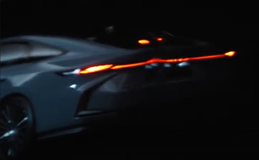 ▲LEXUS,ES
