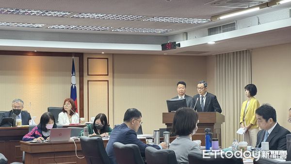 ▲▼交通部今赴立法院進行「美國課徵對等關稅對我國交通公私部門之衝擊與因應」專題報告。（圖／記者周湘芸攝）