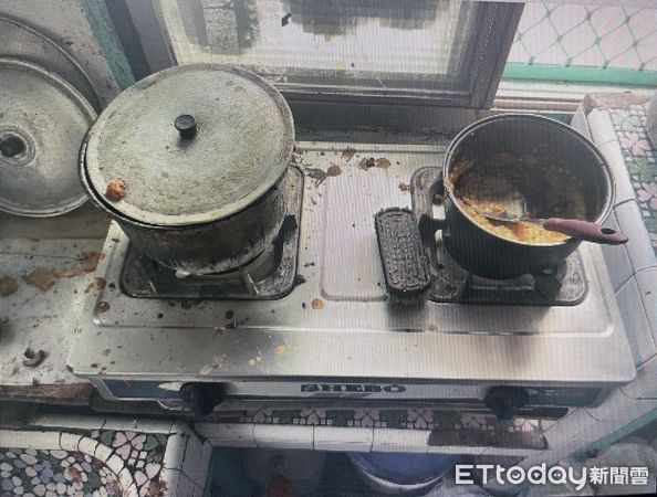 ▲▼煮湯忘關火乾燒狂竄濃煙！88歲翁2樓昏睡險出事　員警狂敲窗救命。（圖／記者賴文萱翻攝）