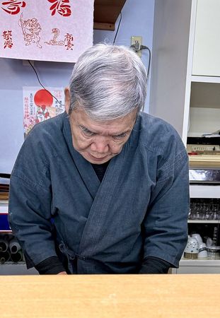 ▲▼【孤獨的美食家第86家-石川能登美食】穴水四十年老店「ちゃんこ鍋一品料理 力」.絕品相撲鍋.能登牡蠣奶油。（圖／部落客小虎授權提供）