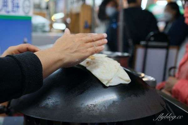 ▲▼印度阿三甩餅。（圖／部落客飛天璇的口袋授權提供）