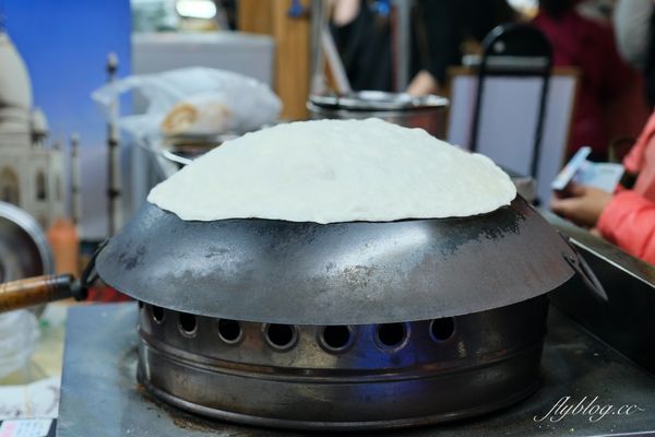 ▲▼印度阿三甩餅。（圖／部落客飛天璇的口袋授權提供）