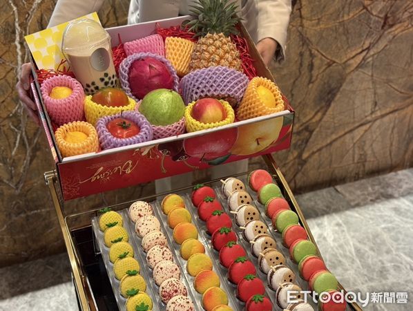 ▲江振誠操刀升級御盟集團旗下4家餐廳。（圖／記者許宥孺攝）