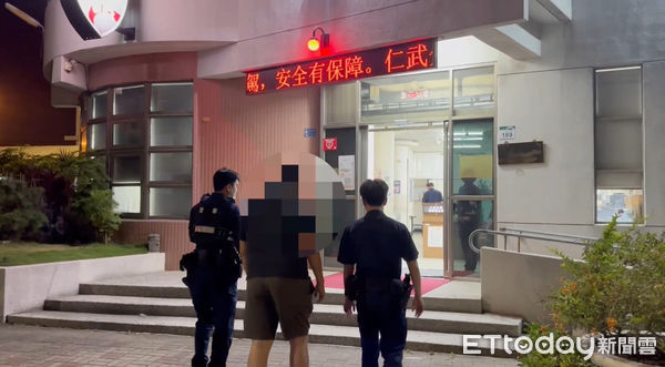 ▲▼仁武騷擾             。（圖／記者陳宏瑞翻攝）