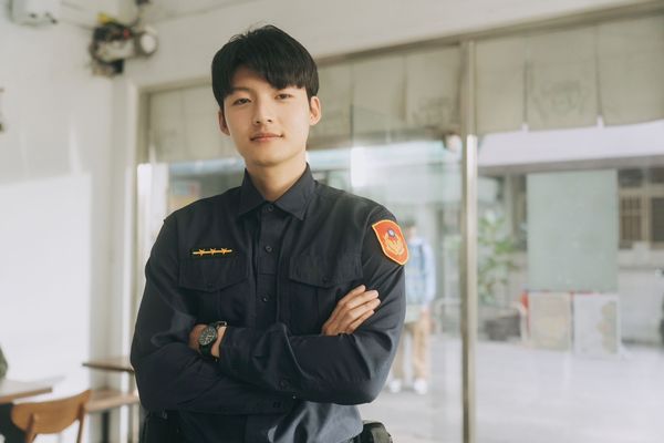 ▲BL青春喜劇《整個世界，只有你連上了我》由邱以太、劉育仁主演。（圖／好勁影業提供）