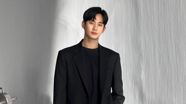 外送稿用　▲▼金秀賢。（圖／翻攝自Instagram／soohyun_k216）