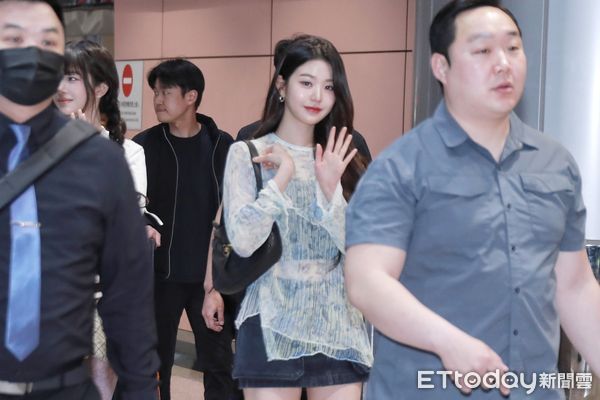 ▲▼韓國女團IVE桃機抵台。（圖／記者周宸亘攝）