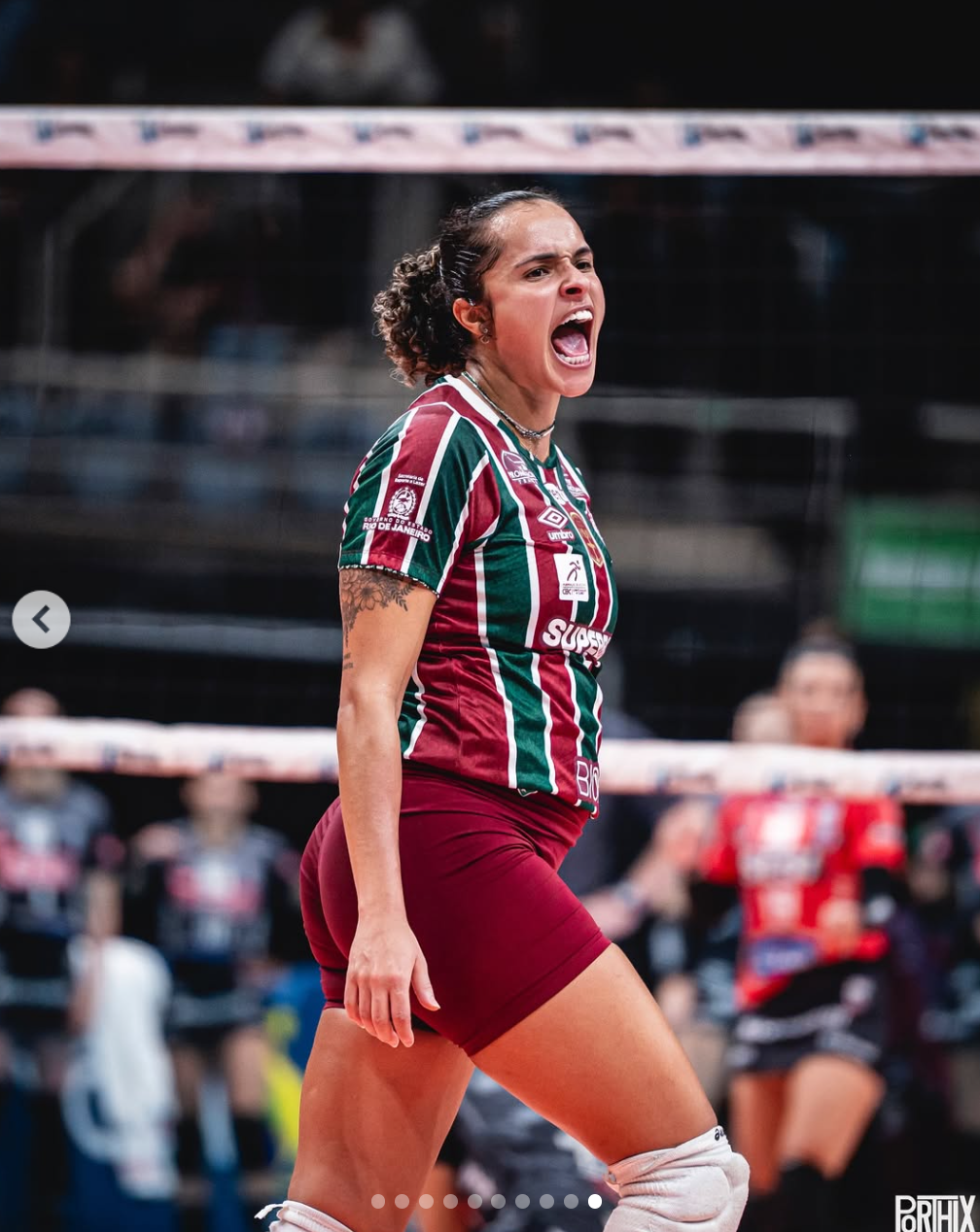 ▲▼巴西排球員赫爾德絲懷孕近6月仍披戰袍，堅持上場比賽引發話題。（圖／翻攝自IG／priscila_heldes）