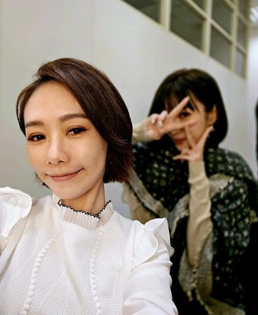 ▲何依霈合照羅巧倫。（圖／翻攝自何依霈IG）