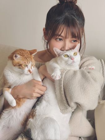 ▲謝京穎近期在《好運來》跟狗狗有不少對手戲。（圖／民視提供）