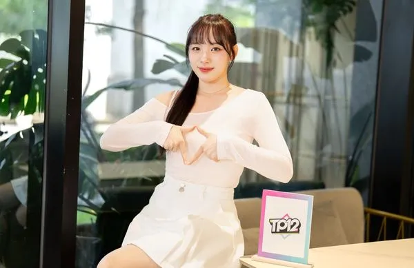 ▲台韓兩大啦啦隊女孩河智媛(右)、溫妮大跳洗腦舞。（圖／ＳＯ－ＮＥＴ）