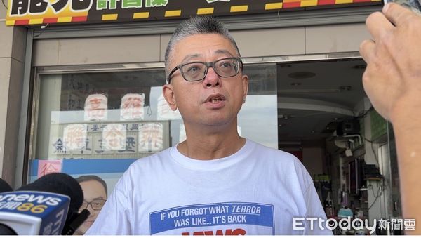 ▲▼罷雙劫總幹事朱磊被帶走。（圖／記者賴文萱攝，下同）