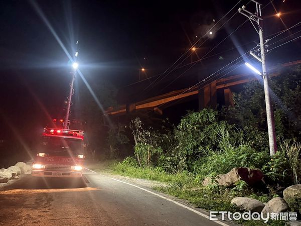 ▲男子開車赴國道6號西行17.1公里處，留下遺書後墜橋身亡。（圖／記者高堂堯翻攝）