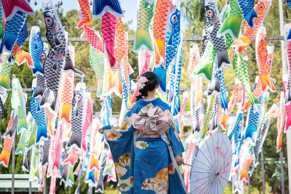 ▲桃園神社「鯉魚流光祭り」19日起展至8月31日止。（圖／桃園神社提供）