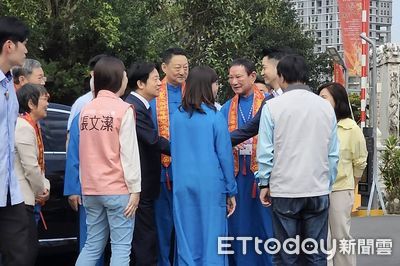 提倒閣後今與賴清德同框 蔣萬安微笑上前與賴握手