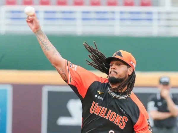 ▲▼  飛力獅           。（圖／統一獅提供）