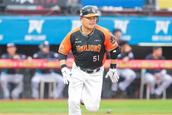 ▲▼胡金龍             。（圖／統一獅提供）