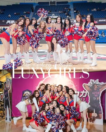LuxyGirls美式啦啦隊（圖／翻攝自LuxyGirls美式啦啦隊IG）