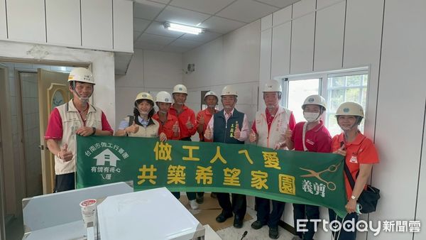▲台南做工行善團修繕足跡遍及台南，第289戶火災案完工重生。（圖／記者林東良翻攝，下同）