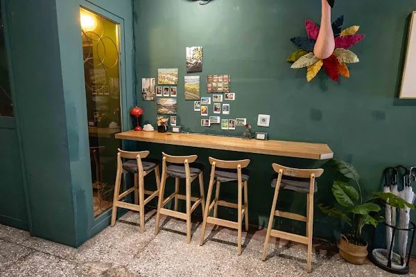 ▲▼台北早午餐【金花碳烤吐司專賣】萬華美食|牽絲兩公尺直接到天邊|名副其實的彩虹吐司|流心熔岩起司蛋直接湧出|飯糰尬芋泥也太酷。（圖／部落客美熊授權提供）