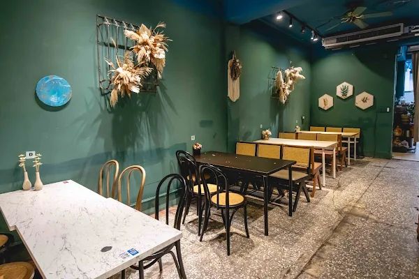▲▼台北早午餐【金花碳烤吐司專賣】萬華美食|牽絲兩公尺直接到天邊|名副其實的彩虹吐司|流心熔岩起司蛋直接湧出|飯糰尬芋泥也太酷。（圖／部落客美熊授權提供）