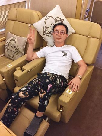 被告之一史鎮康（圖）供稱，叫陳政谷「老闆」只是商場尊稱。（翻攝史鎮康臉書）