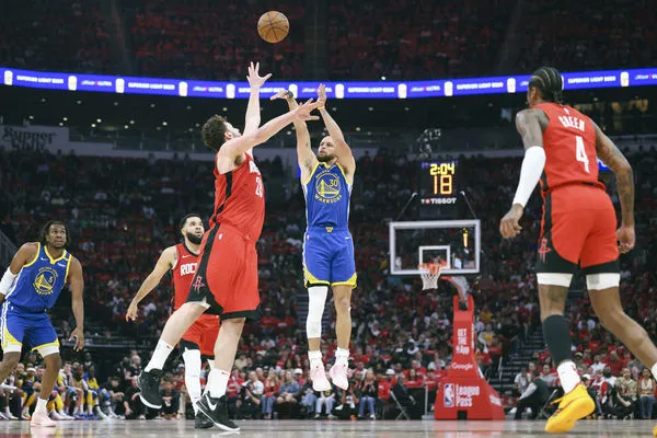 ▲勇士柯瑞、巴特勒。（圖／路透） 