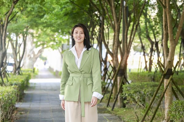 ▲「反派千金專業戶」顏曉筠加入《好運來》，與傅子純、吳東諺有對手戲。（圖／民視提供）