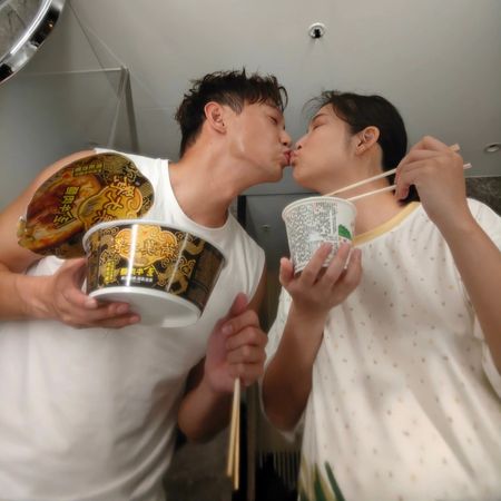 ▲威廉深情告白老婆。(圖/翻攝自Facebook/廖威廉)
