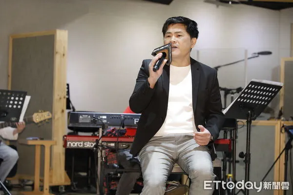 ▲蘇明淵走不出喪父之痛。（圖／記者湯興漢攝）