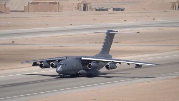 ▲▼中國派遣運-20、空警-500、殲-10C等各類軍機抵達埃及，進行「文明之鷹-2025」空軍聯合訓練。（圖／翻攝自央視）
