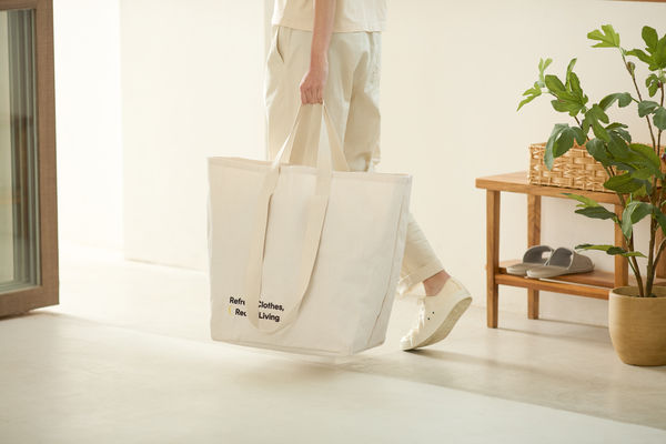 ▲HOLA、淨毒五郎推出強調天然永續的商品。（圖／品牌提供）