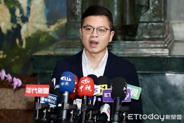 ▲▼國民黨智庫副執行長、議員凌濤。（圖／記者黃國霖攝）