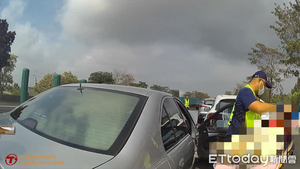 ▲▼    台82快速道路17公里(東往西方向)附近發生車禍案件  。（圖／嘉義縣消防局提供）