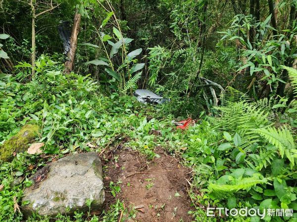 ▲▼台北市士林區凱旋路上一間餐廳，今(21)日下午4時許發生一起意外事故            。（圖／記者黃彥傑翻攝）