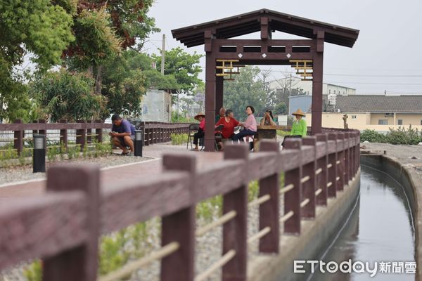 ▲縣府投入總預算經費約800萬元改善西螺鎮公舘里臨靠農田水利署雲林管理處權管二崙支線放水路及埔姜分線水利剩地。（圖／記者游瓊華翻攝）