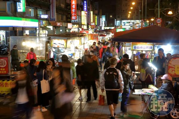 《網路溫度計DailyView》公佈網友討論聲量最高的十大台灣小吃。（本刊資料照）