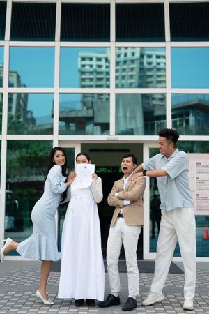 ▲香蕉發文祝福好友逸祥結婚。（圖／翻攝自香蕉臉書）