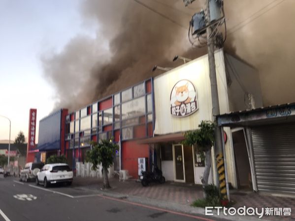 ▲▼梧棲餐廳火警。（圖／記者游瓊華翻攝）