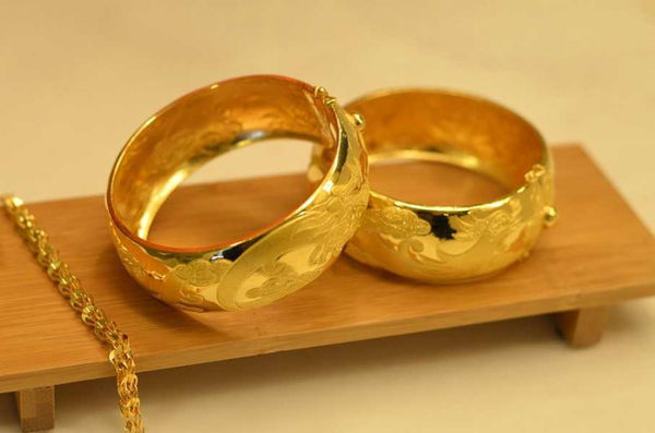 婆婆覺得要求聘金是在「賣女兒」（示意圖／翻攝自pixabay）