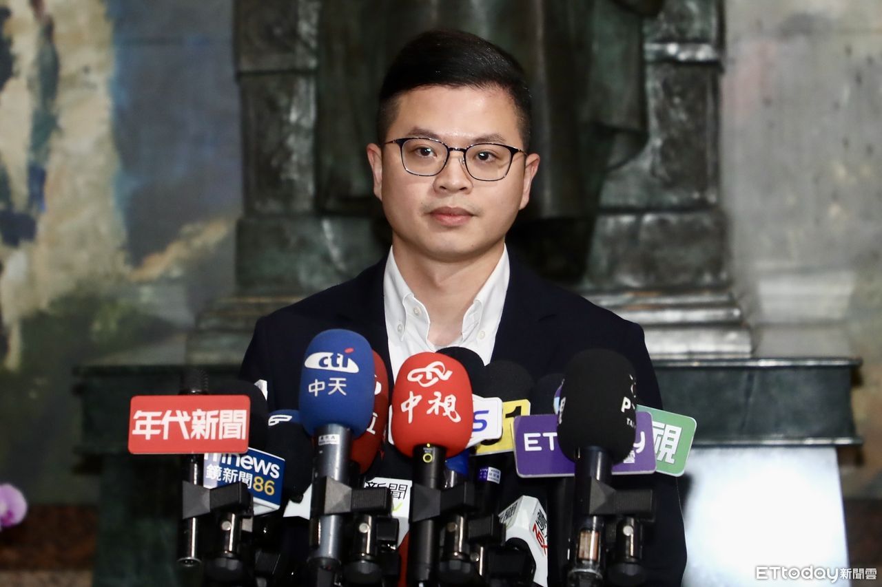 賴清德1.25兆國防預算遭擋　凌濤提3疑點破真相：花錢建立拼裝車