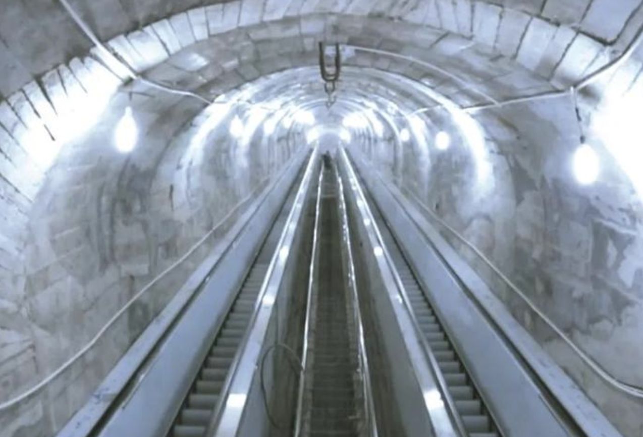 ▲湖南張家界天門山觀光隧道自動扶梯。（圖／翻攝每日經濟新聞）