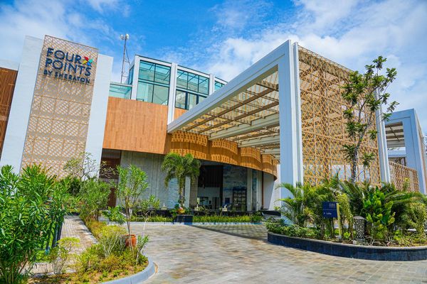 ▲▼民丹島拉古灣福朋喜來登酒店。（圖／部落客混血珊莎的奇幻旅程授權提供）