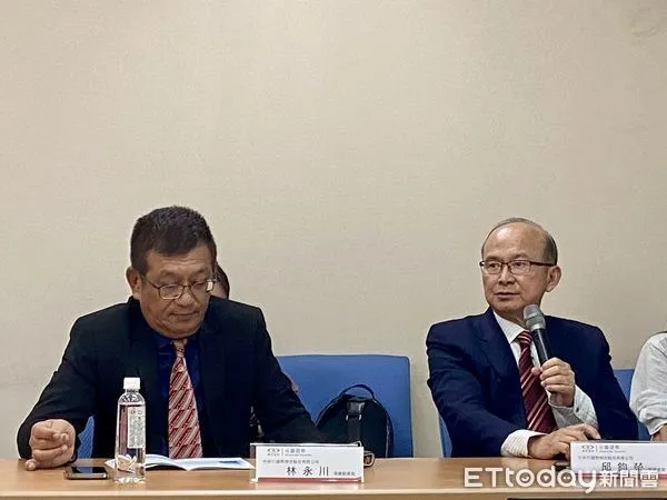 ▲中菲行海運副總林永川、集團總經理邱鈞榮。（圖／記者廖婕妤攝）