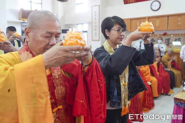▲南投縣佛教會舉辦浴佛大典暨理事長、理監事就職典禮，歡慶2569週年佛誕。（圖／南投縣政府提供，下同）