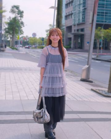 ▲解婕翎穿搭常被笑「穿睡衣出門」。（圖／翻攝自Instagram／dollshin）