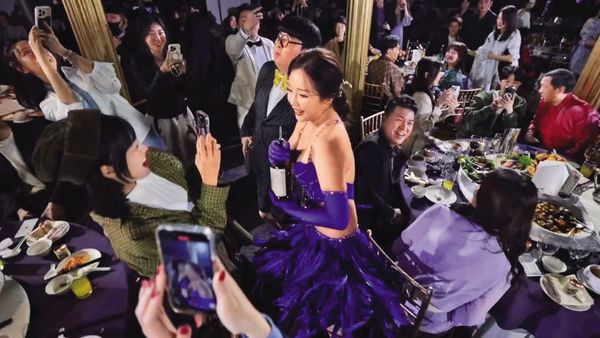 婚宴丟包大亂鬥1／苗真酒過三巡情緒遭放大　目擊者：黃少谷拿包回來還被當賊