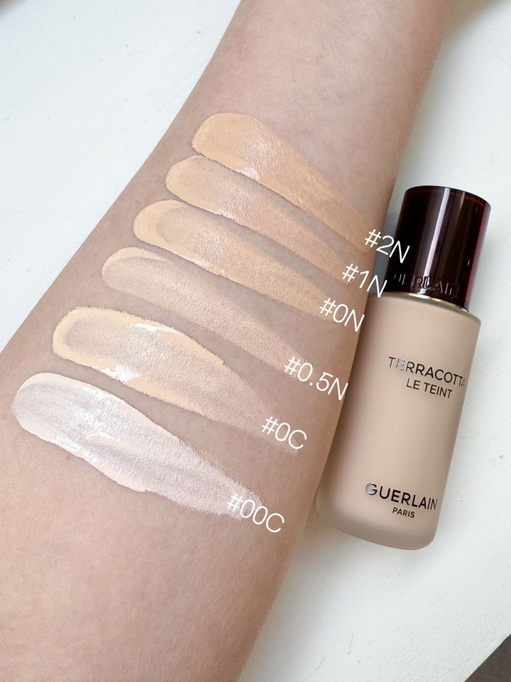 嬌蘭,DOLCE & GABBANA,粉底液,粉底,彩妝。（圖／記者李薇攝、品牌提供）