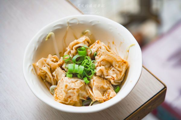 ▲▼湠集麻辣麵。（圖／部落客黑皮的旅遊筆記授權提供）